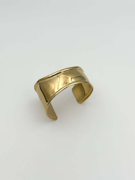 Sleek Edge Cuff