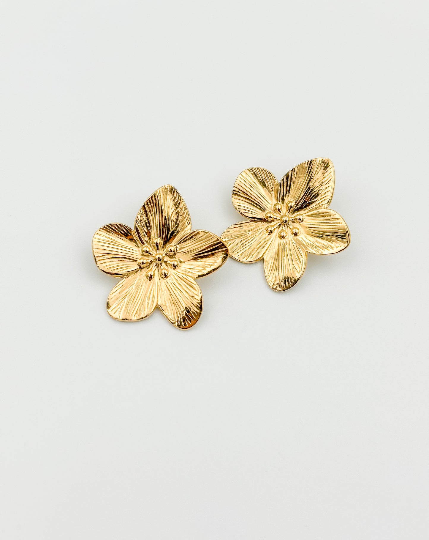 Bloom Studs
