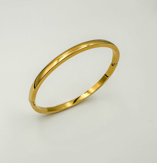 Square Edge Click Bracelet